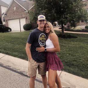 Meet your Posher, Ellie